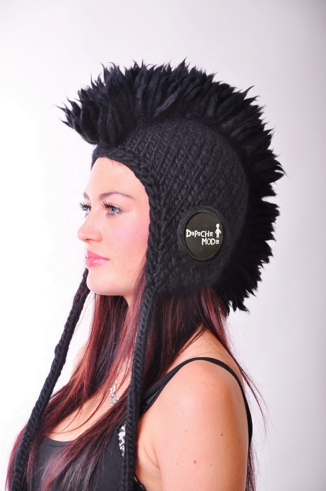 Mohawk hat Playing the Angel