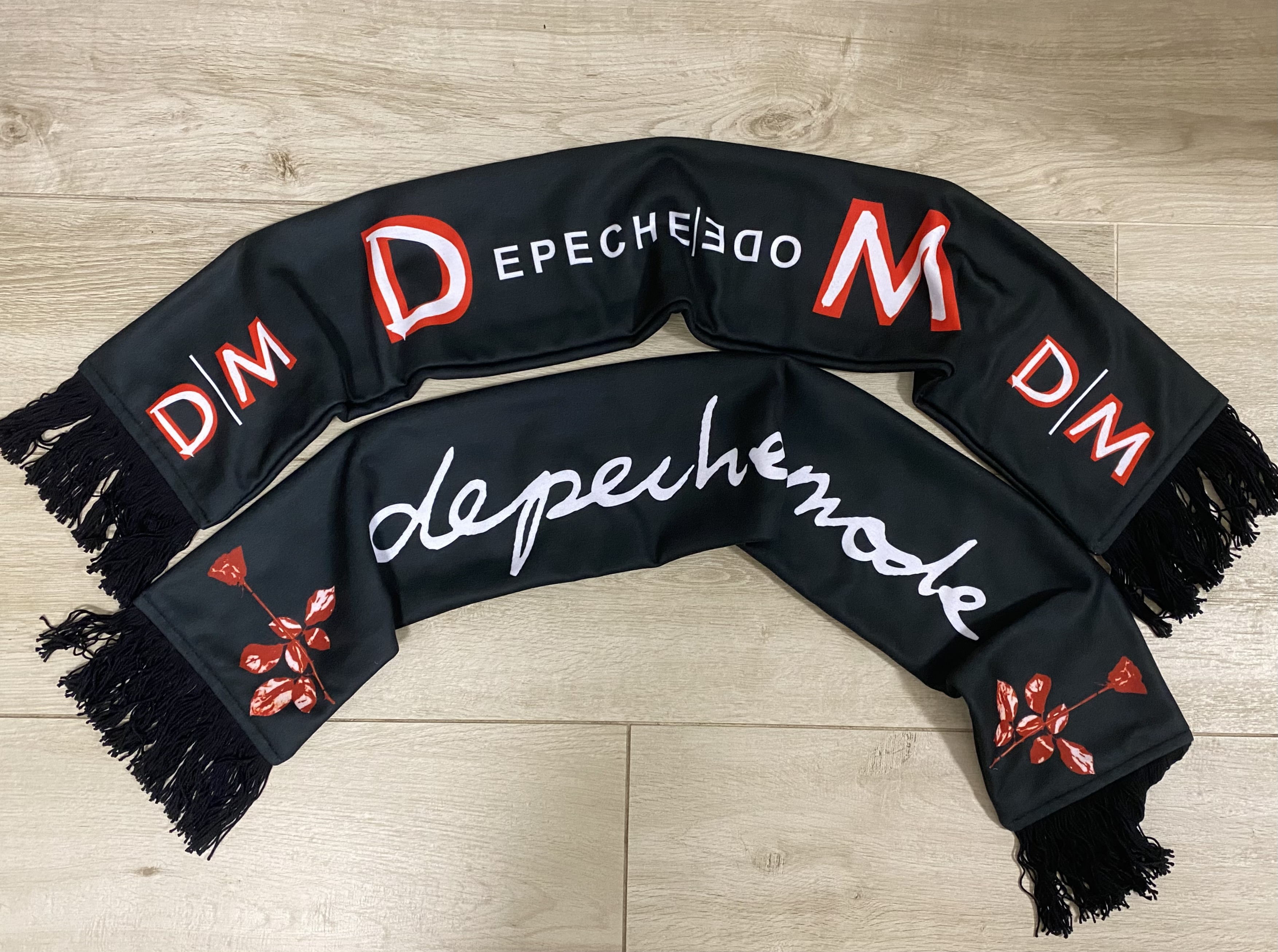Šála Depeche Mode Memento Mori